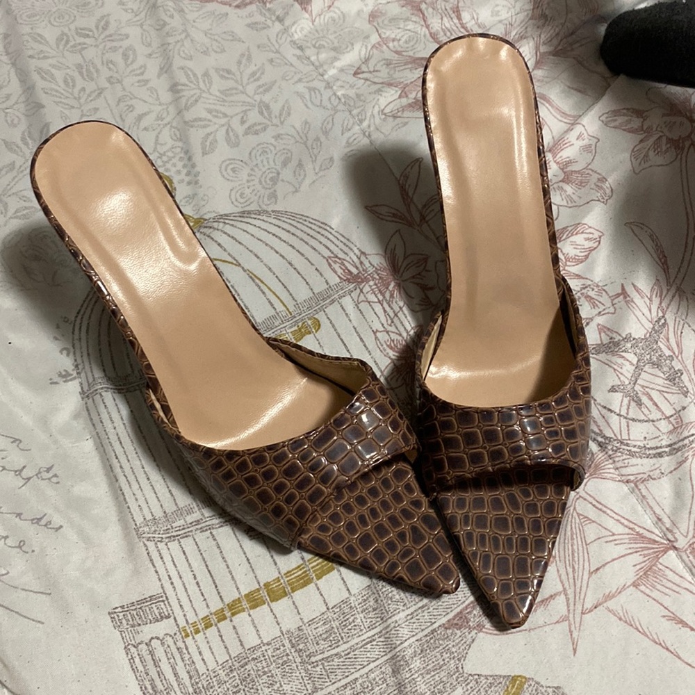 Pointed Heels